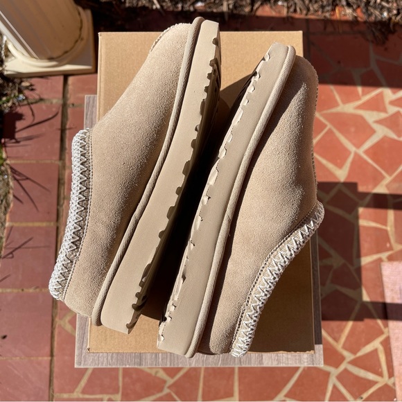 UGG Women’s Tasman Slipper Mustard Seed NWT - Picture 8 of 11